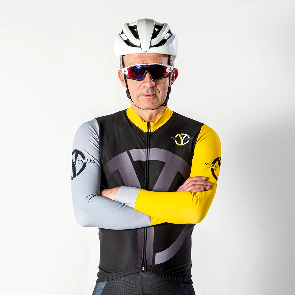 Yval Cycles