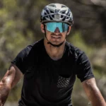 Lunettes Julbo Edge couleur Argent Nlanc